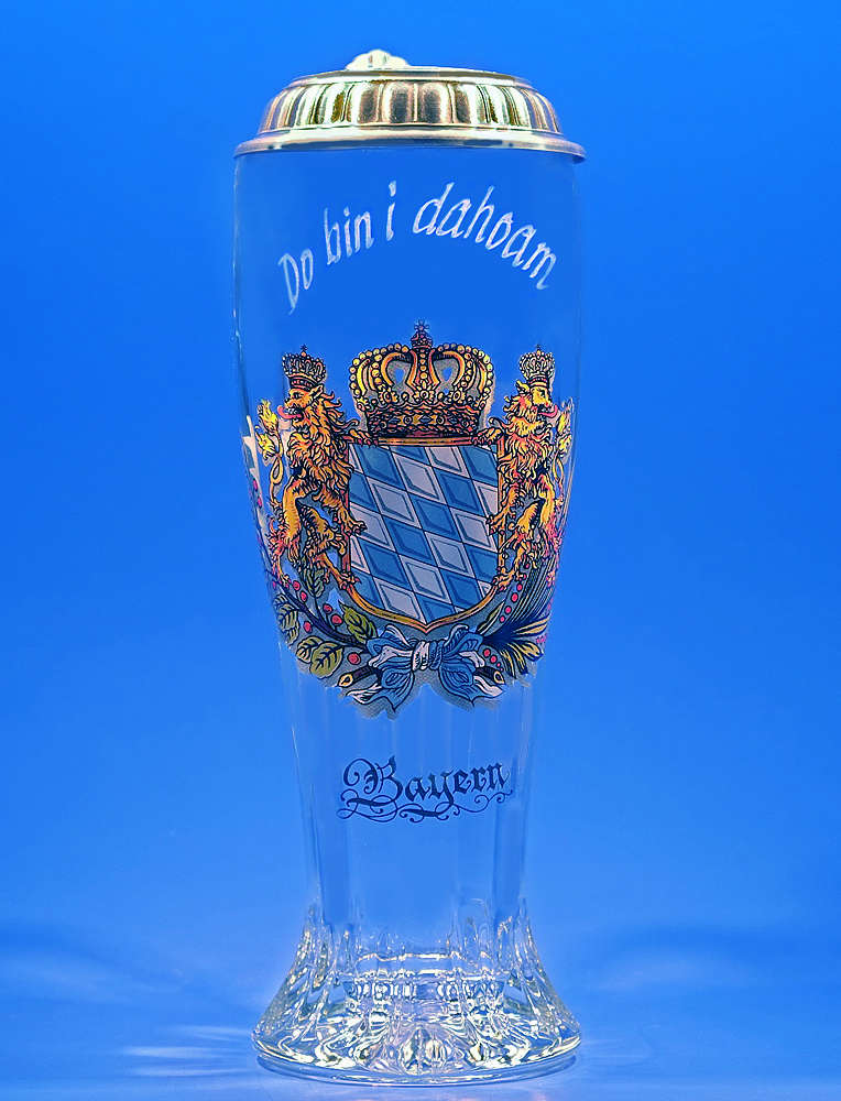Weizenbierglas 0,5 ltr. mit Bayernwappen und Deckel mit Gravur