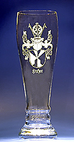 graviertes Weizenbierglas mit Wappen